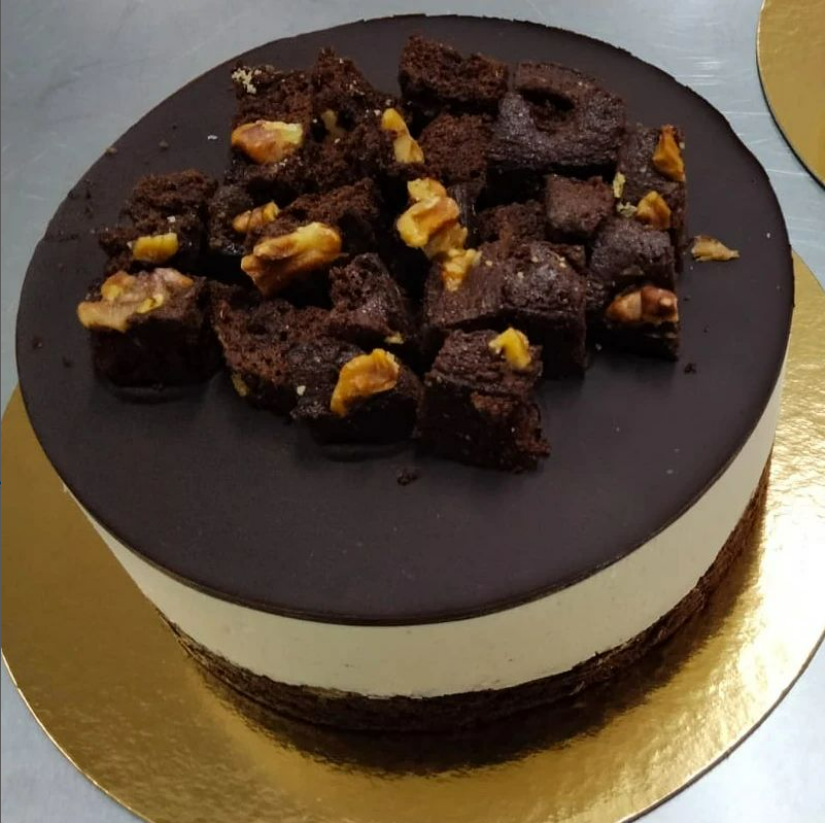 tarta de brownie y vainilla