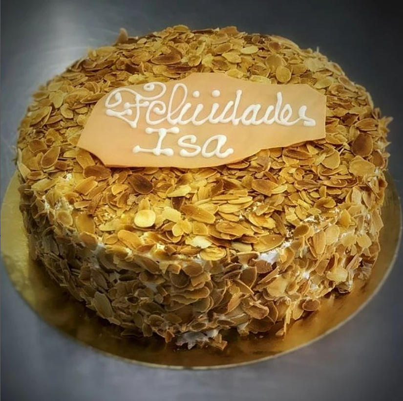 tarta hojaldre y yema